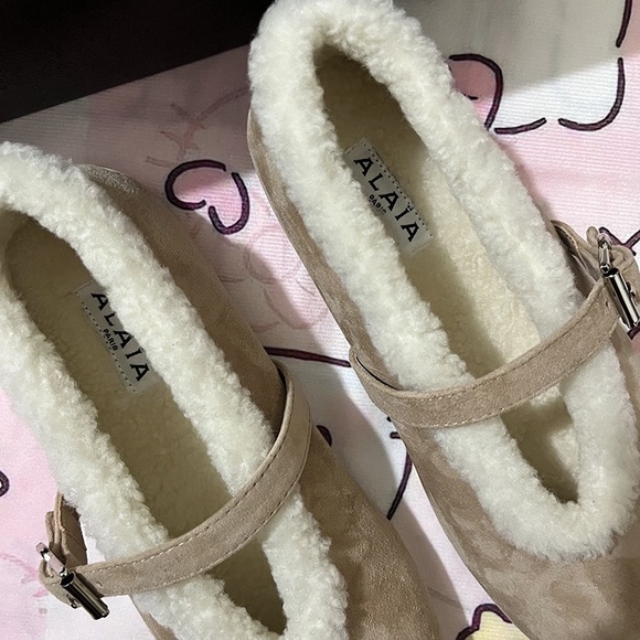 Alaia Lambswool Mary Jane Flats - Picture 3 of 8